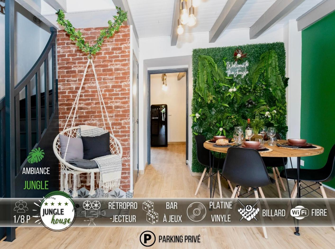 Maison Jungle House: Spacious Gaming Retreat in Montbrison Exterior photo